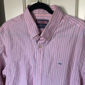 Vineyard Vines “collegiate” shirt
